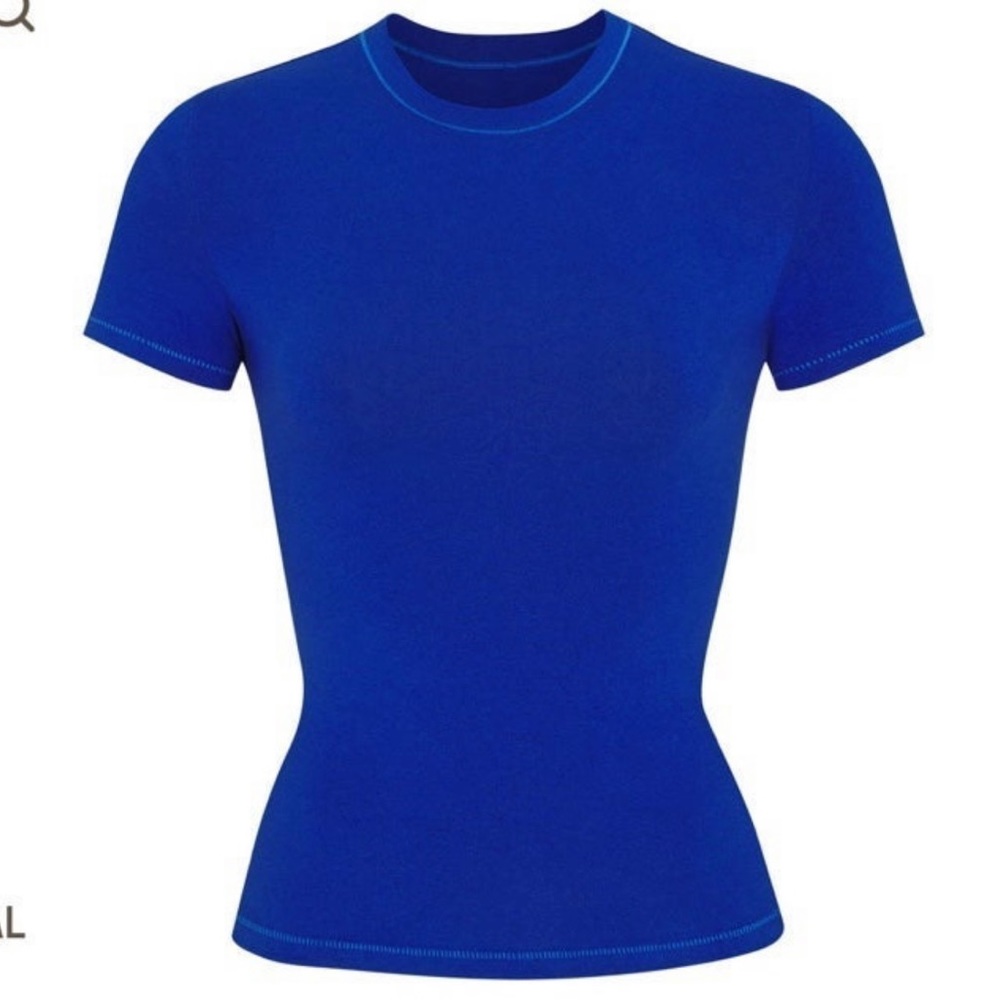 SKIMS COTTON RIB TSHIRT IN COBALT XXS